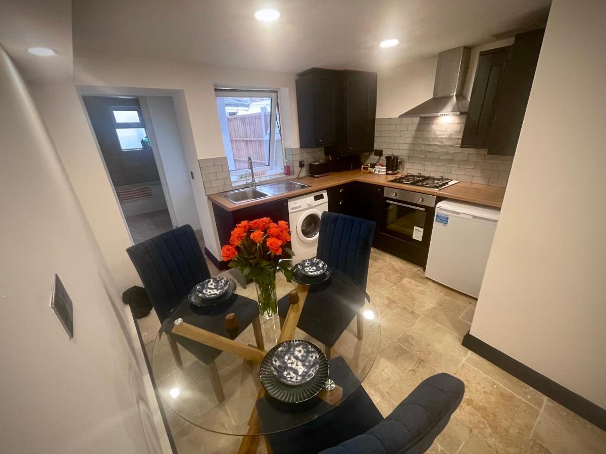2 Bedroom Cottage Gloucester City Center Exterior foto